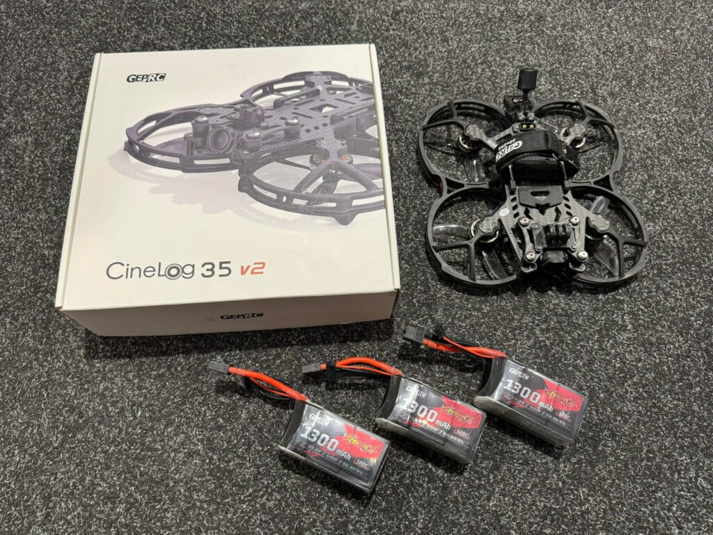 geprc cinelog 35 v2 compleet met 3x accu in een top staat!