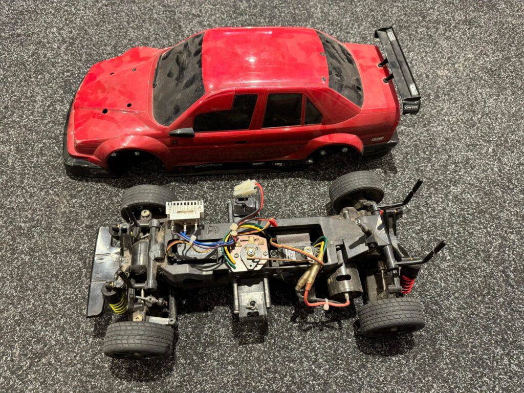 tamiya onroad chassis met body (opknapper / geen garantie)!