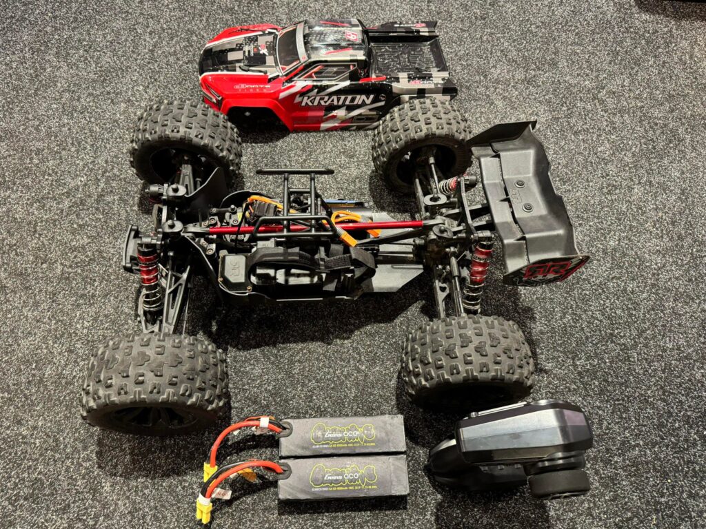 arrma 1/8 kraton 6s blx v5 4wd speed monster truck spektrum firma rtr met 2x