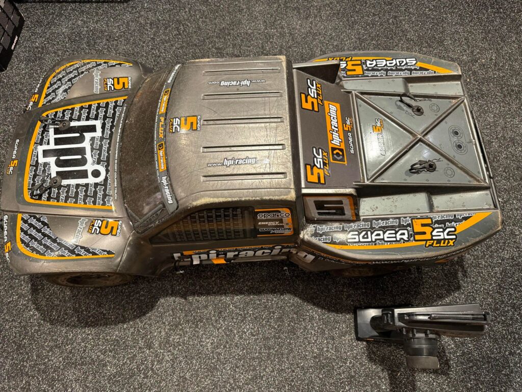 hpi super 5sc flux 6s 1/6 short course truck (opknapper / geen garantie / leuk voor de hobbyist)!