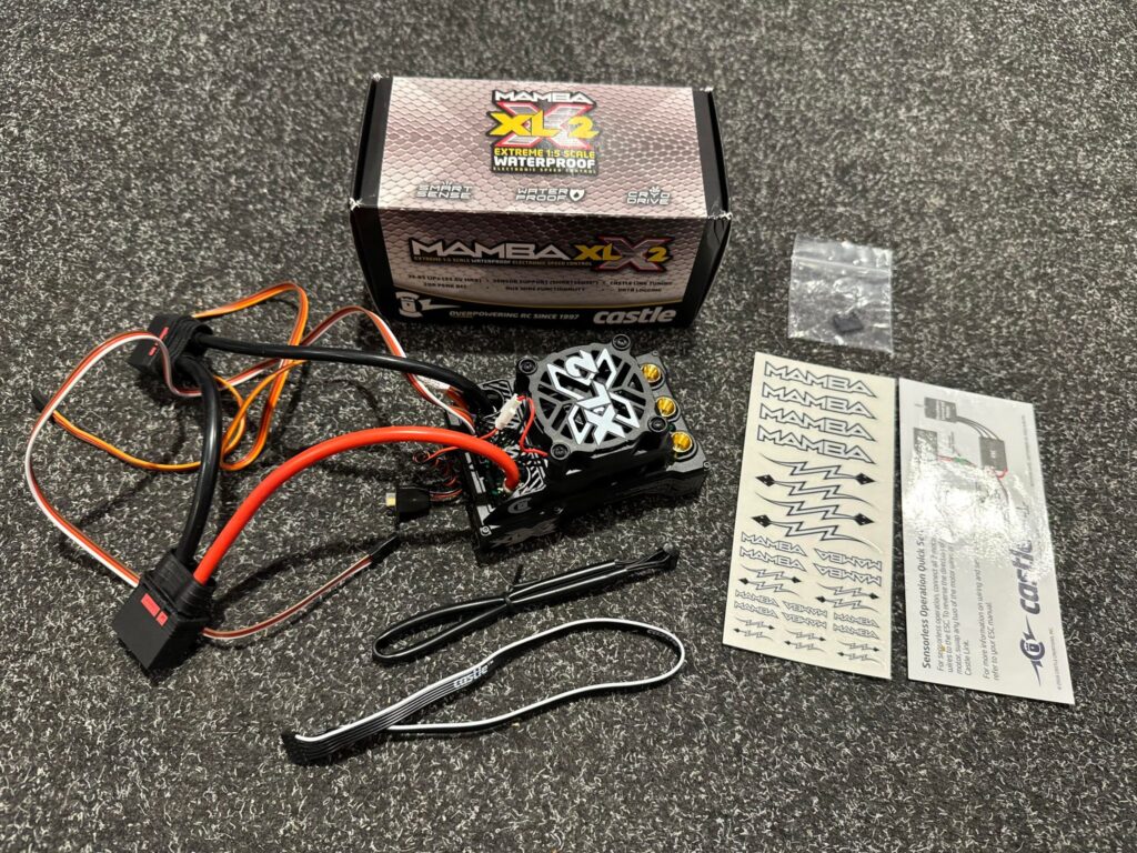 castle creations mamba xlx2 8s 33.6v esc 20a peak bec helemaal nieuw met qs8 stekkers!