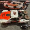 traxxas unlimited desert racer 4wd race truck rtr tsm 2.4ghz fox met led set (gebruikt / heeft wat liefde nodig)!