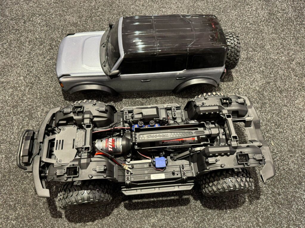 showroom opruiming (helemaal nieuw) – traxxas trx 4 bronco compleet met body zonder zender