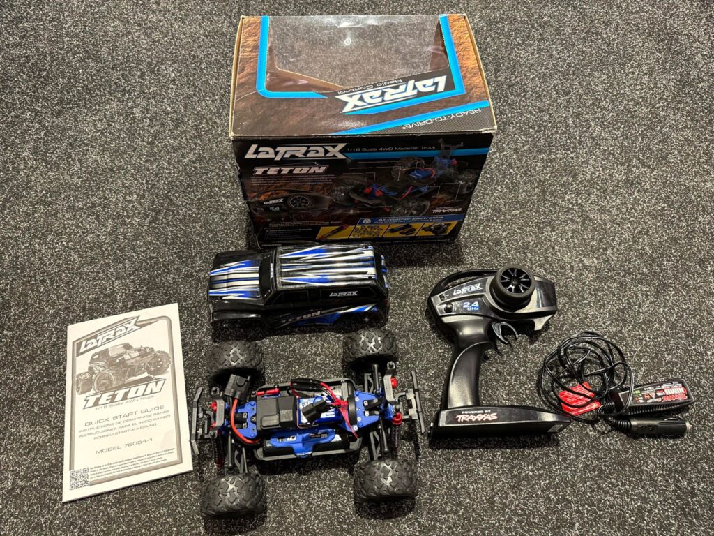 latrax teton 1/18 4wd monster truck brushed rtr 2.4ghz compleet geleverd in het blauw!