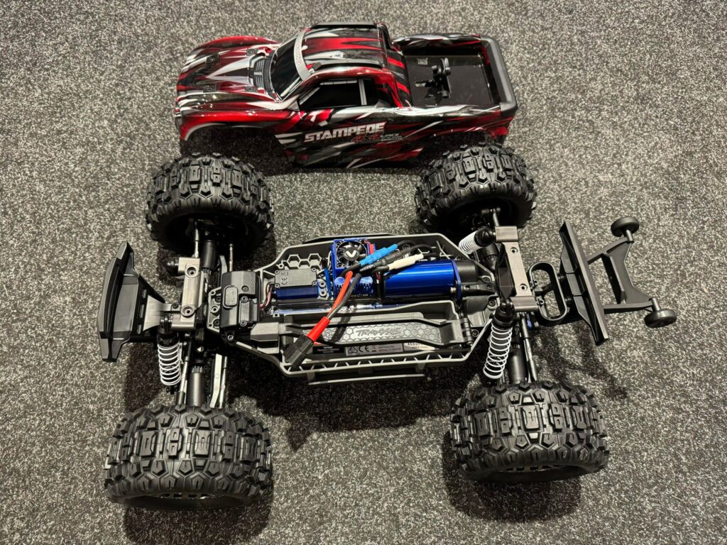 showroom opruiming (helemaal nieuw) – traxxas stampede 4x4 vxl hd compleet met body zonder zender!