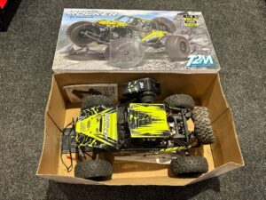 t2m rock racer 1/10 rc crawler compleet geleverd (midden diff defect / leuk voor de hobbyist)!