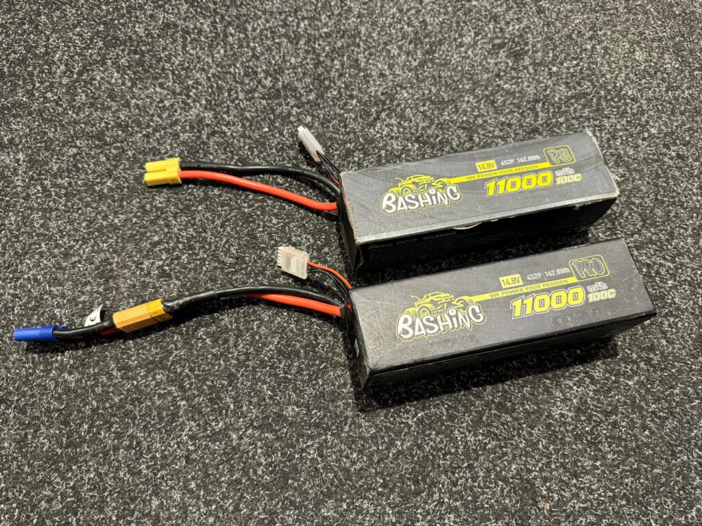 2x gens ace bashing series 11000mah 14.8v 100c 4s2p lipo batterij (gebruikt maar in orde)!