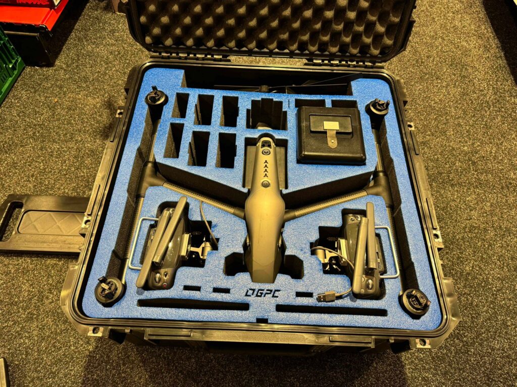 dji inspire 2 + dji zenmuse x5s + go professional case + dji dual remote in een zeer nette staat!