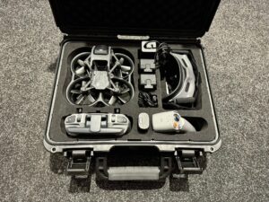 dji avata pro view combo + dji goggles 2 + dji motion controller 2 + dji fpv 2 zender + 2e accu + dji 65 watt lader + luxe koffer echt in een top staat!