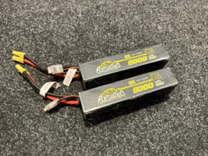 2x gens ace bashing series 8000mah 11.1v 100c 3s1p lipo batterij ec5 stekker (gebruikt maar wel in orde)!