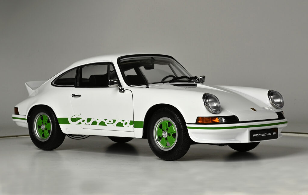 ixo collection 1/8 porsche 911 rs 2.7 carrera metalen bouwpakket wit/groen (pre order nu voor begin oktober)