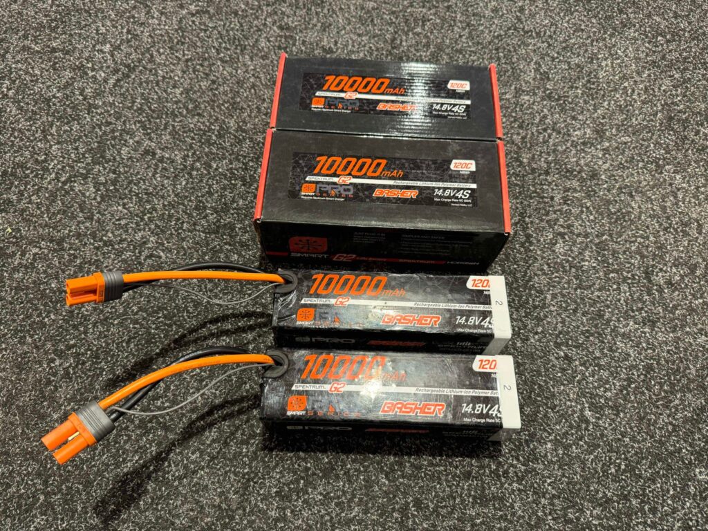 2x spektrum 14.8v 10000mah 4s 120c smart g2 pro basher lipo ic5 (gebruikt maar in orde)!