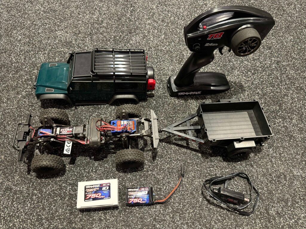 traxxas trx 4m 1/18 scale and trail crawler land rover 4wd electric truck + traxxas led set + 2e traxxas batterij + traxxas aanhanger!