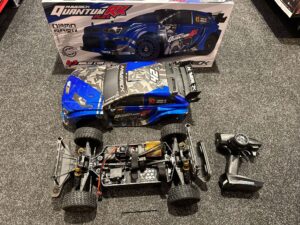 maverick quantum rx flux 1/8 4wd brushless rally car rtr blauw (voor as monteren / heeft wat aandacht nodig)!