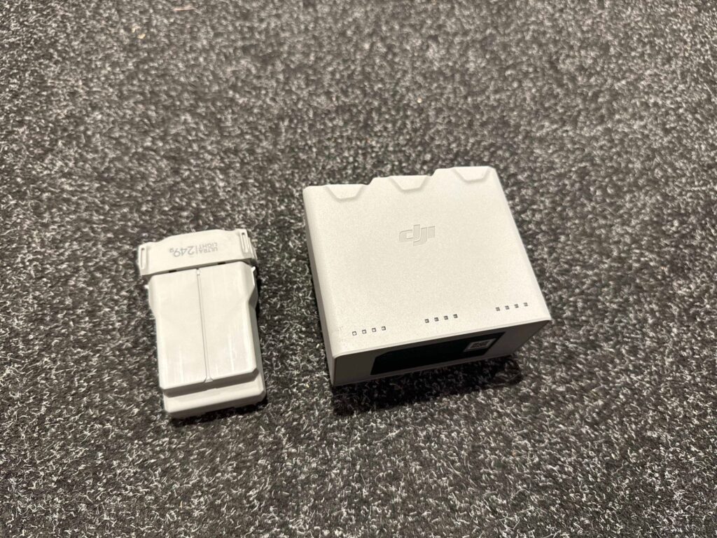 dji mini 3 accu + dji docking in een top staat!