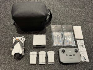 dji mini 3 fly more combo met dji rc n1 zender in een nette staat!