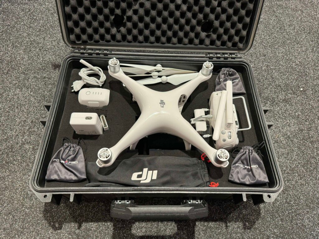 dji phantom 4 advanced compleet geleverd met koffer in een top staat!