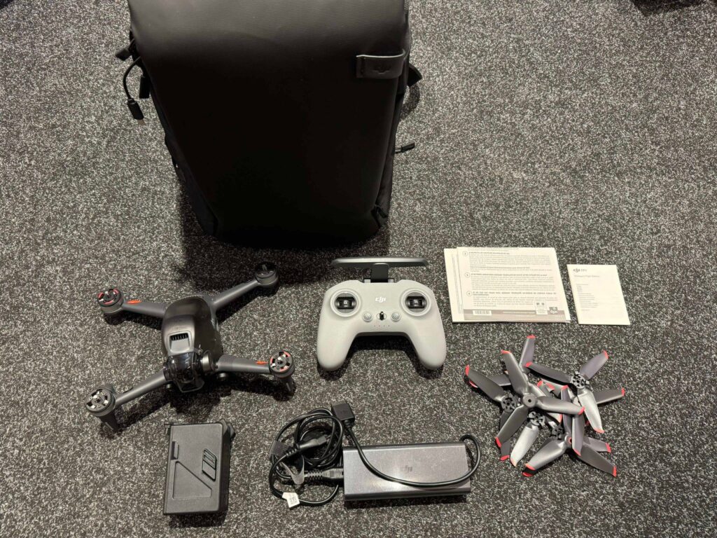 dji fpv racedrone compleet met dji remote controller 2 en luxe dji tas in een top staat!