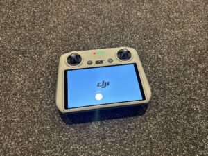 dji rc smart remote controller rm330 in een goede staat met garantie!