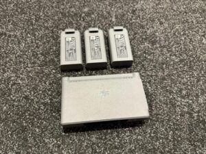 3x dji mini 2 batterijen met dji docking in een top staat!