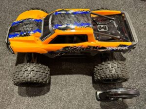 traxxas x maxx 8s monster truck rtr met traxxas led set in een zeer nette staat!