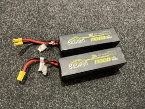 2x gens ace bashing series 11000mah 14.8v 100c 4s2p lipo batterij ec5 stekker echt als nieuw!