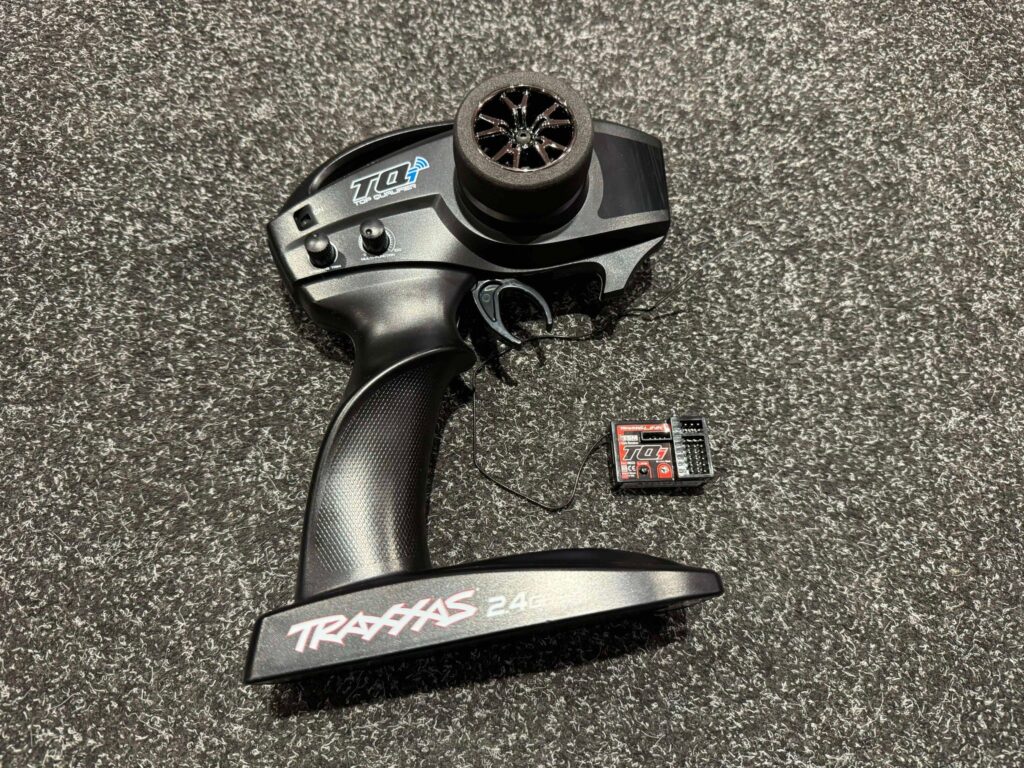 traxxas tqi zender met traxxas ontvanger in een top staat!