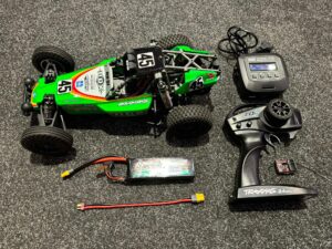 tamiya 1/10 rc bbx 2wd buggy bb 01 + hobbywing max10 motor en regelaar + servo + traxxas tqi zender met ontvanger + s65 lipo lader + gens ace 5000mah 3s lipo batterij echt als nieuw!