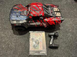 arrma 1/7 mojave 6s blx v2 brushless 4wd desert truck rtr + castle creations mamba monster x 8s 33.6v esc 1520 1650kv sensored motor + power hd 30kg servo + proline mirage belted banden + alza tuning parts