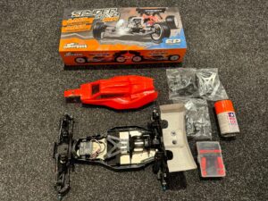 serpent spyder srx2 mh wedstrijd buggy met luxe team corally servo in een nette staat!