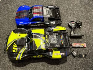 traxxas slash 2wd vr46 short course truck rtr met 2e body en 2e accu in een nette staat!