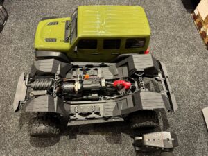 axial 1/6 scx6 jeep jlu wrangler 4wd rock crawler rtr in de kleur groen (heeft wat liefde nodig / leuk voor de hobbyist / gearbox probleem)!