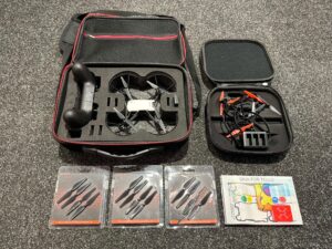 dji tello drone zeer compleet geleverd met een hoop extra onderdelen!