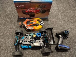 hsp 1/10 4wd nitro buggy in een nette staat (trekstarter defect)!