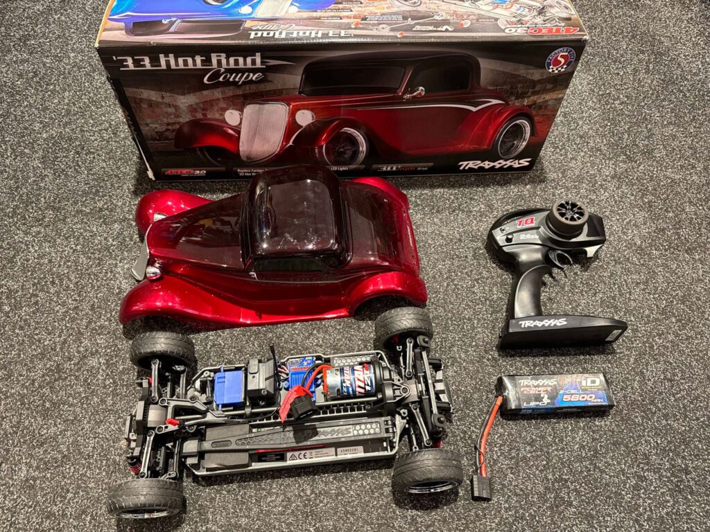 traxxas 1933 hot rod coupe onroad rtr + traxxas 5800mah 2s lipo batterij in een top staat!