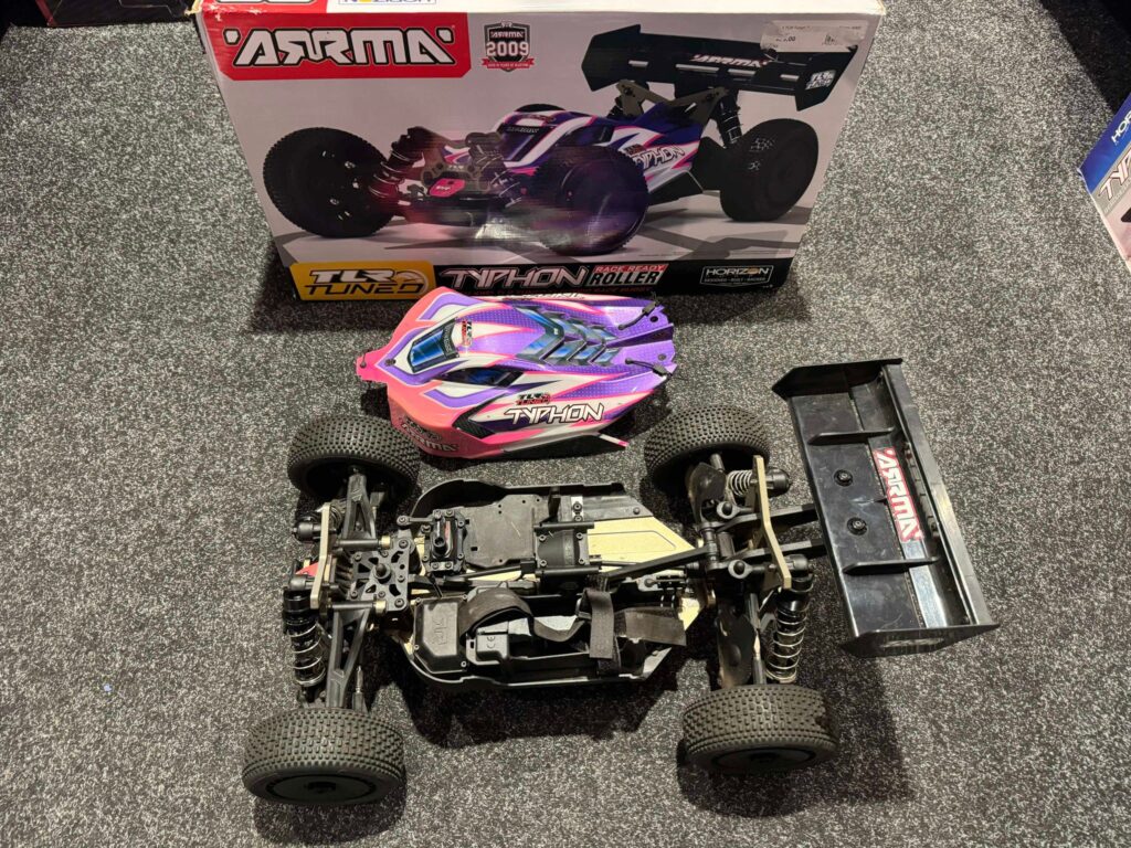 arrma tlr tuned typhon 1/8 race buggy 4wd roller pink/purple