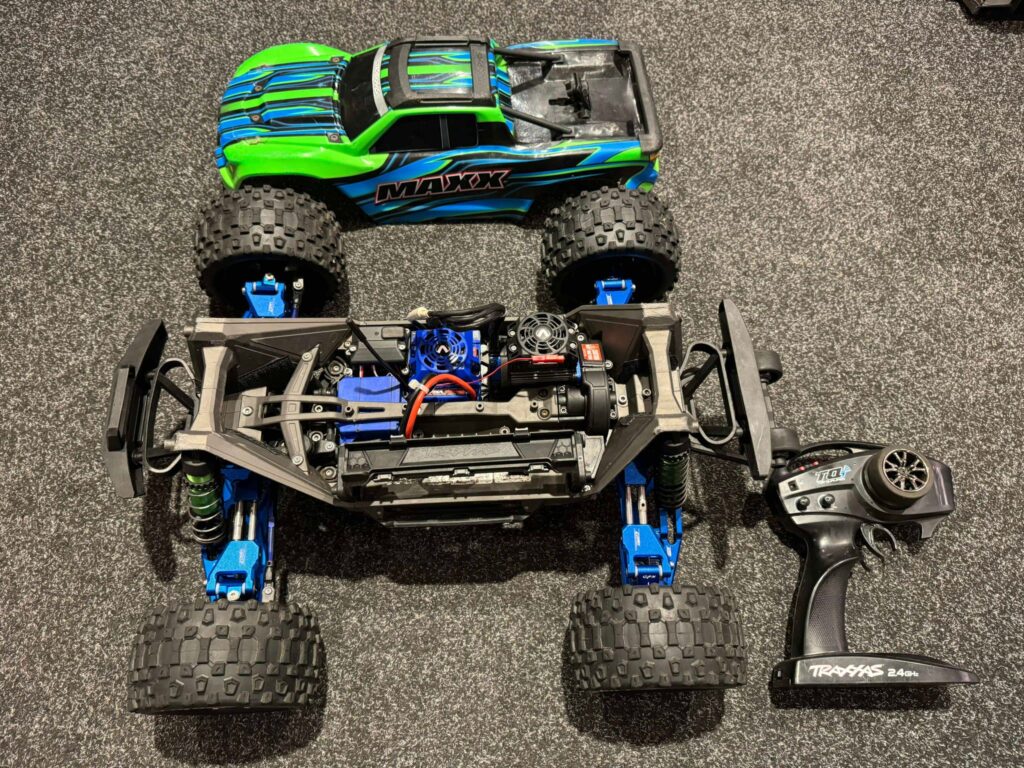 traxxas maxx 4s v1 monster truck rtr met traxxas bluetooth module + volledig gpm aluminium draagarmen