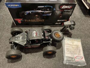 losi 1/10 lasernut u4 4wd brushless rtr with smart esc black echt als nieuw (1x gereden)!