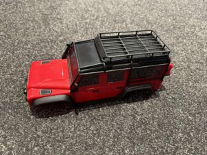 traxxas body trx 4m land rover defender in de kleur rood helemaal nieuw!