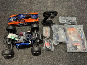 traxxas jato 3.3 2wd stadium truck rtr tsm 2.4ghz oranje (helemaal nieuw heeft nog niet gereden)!