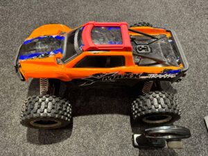 traxxas x maxx 8s brushless monster truck rtr + proline badlands + dusty cover gebruikt maar in orde!