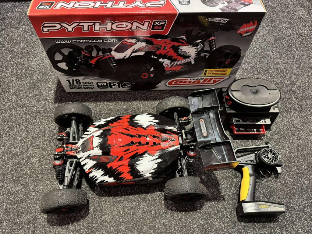 team corally python xp 6s 1/8 buggy ep rtr echt als nieuw met team corally carstand!