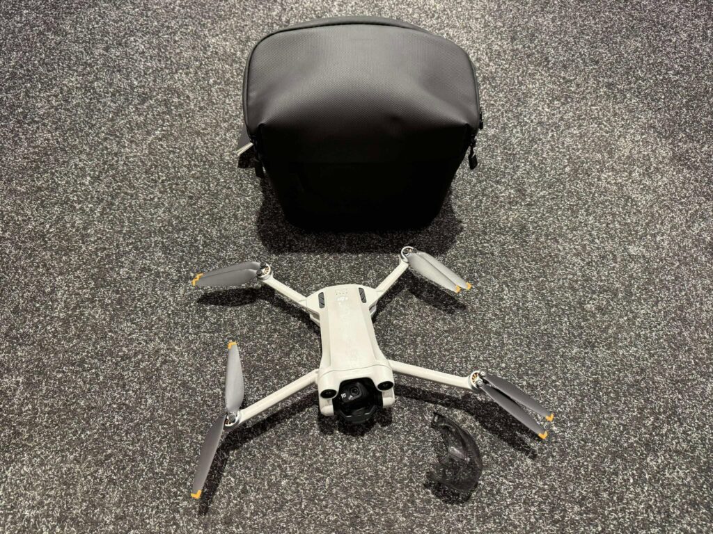 dji mini 3 pro drone only met dji tas (met net een nieuwe gimbal) (geeft een foutmelding)!