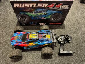 traxxas rustler 4x4 vxl brushless elektro truggy rtr gebruikt maar in orde!