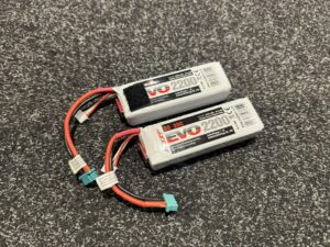 2x robbe evo 2200mah 3s 20c lipo batterijen!