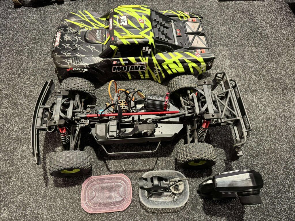 arrma 1/7 mojave 6s blx v2 brushless 4wd desert truck rtr (opknapper / geen garantie / leuk voor de hobbyist)!