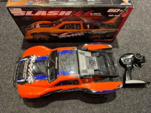 traxxas slash 4x4 bl2 s brushless 1/10 short course truck groen