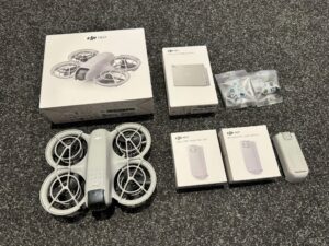 dji neo compleet met 3x batterij en dji docking in een nette staat!